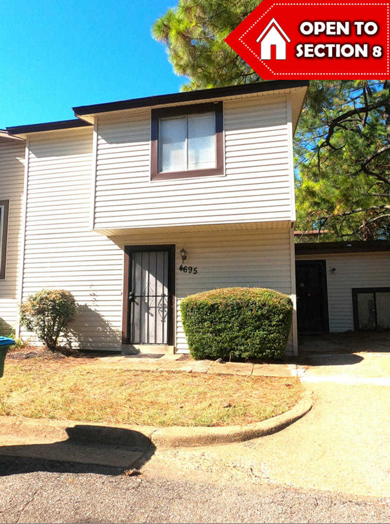 Newly Renovated Townhouse in Oakhaven