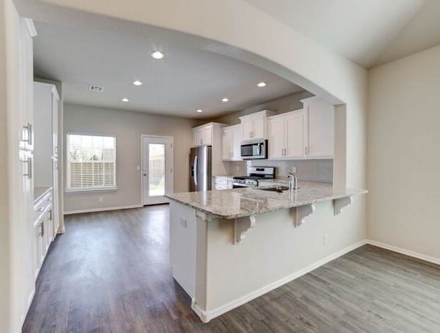 7708 South Chestnut Avenue