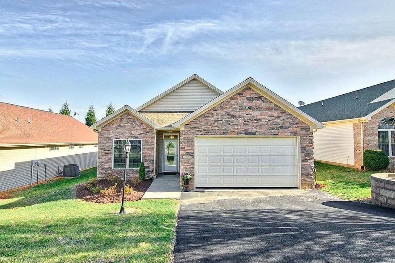 Bright and Spacious 3-Bedroom Home with Sunroom