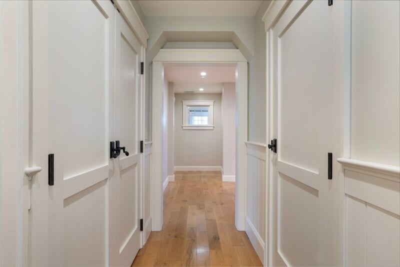 2178 Post Road - 300
