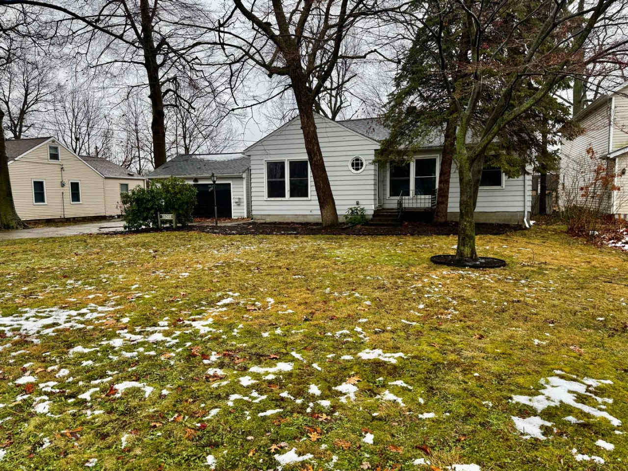 3 bd 2 bath Ranch in Willoughby