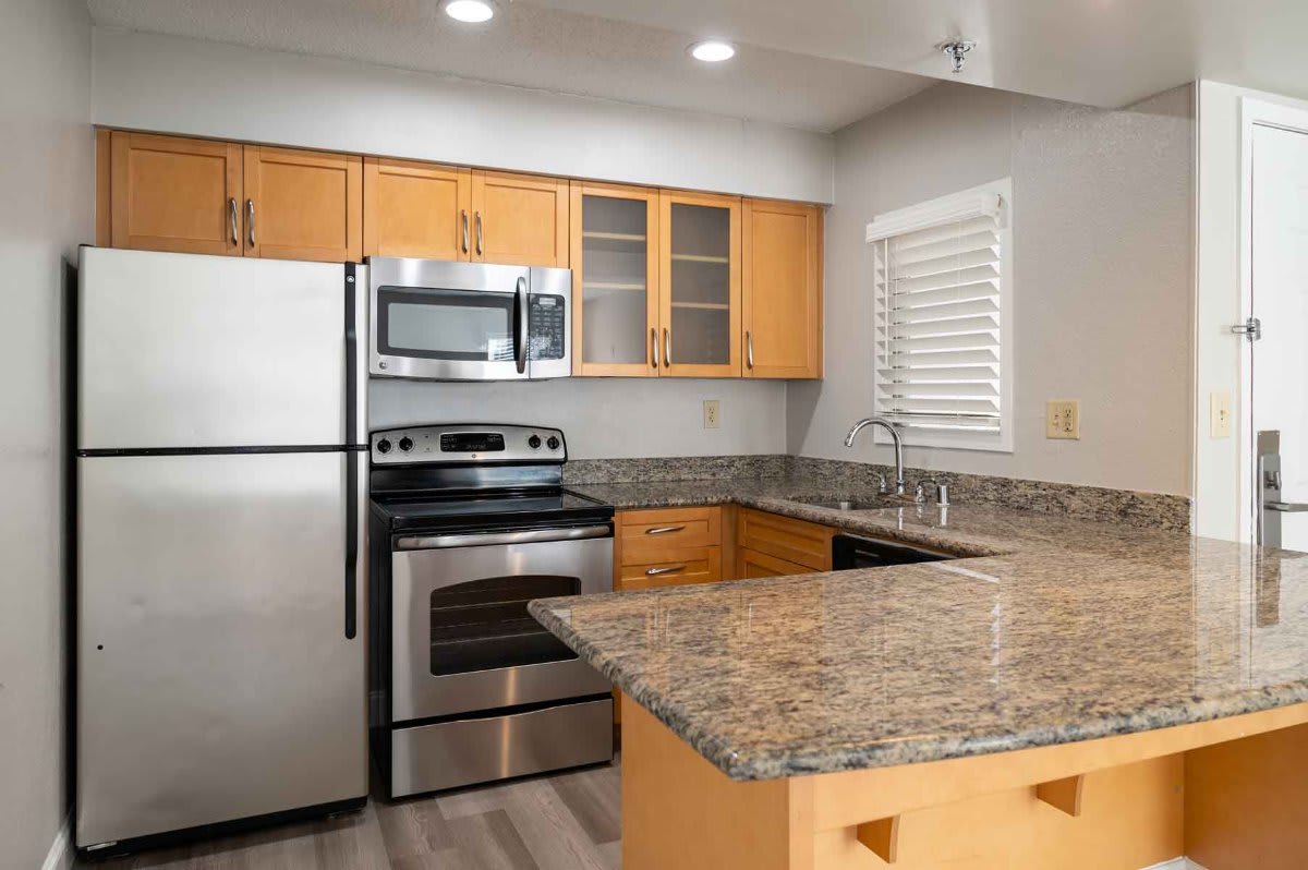 Clear Lake Apartments