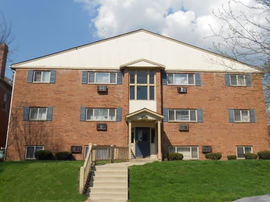 292 E 15th Ave