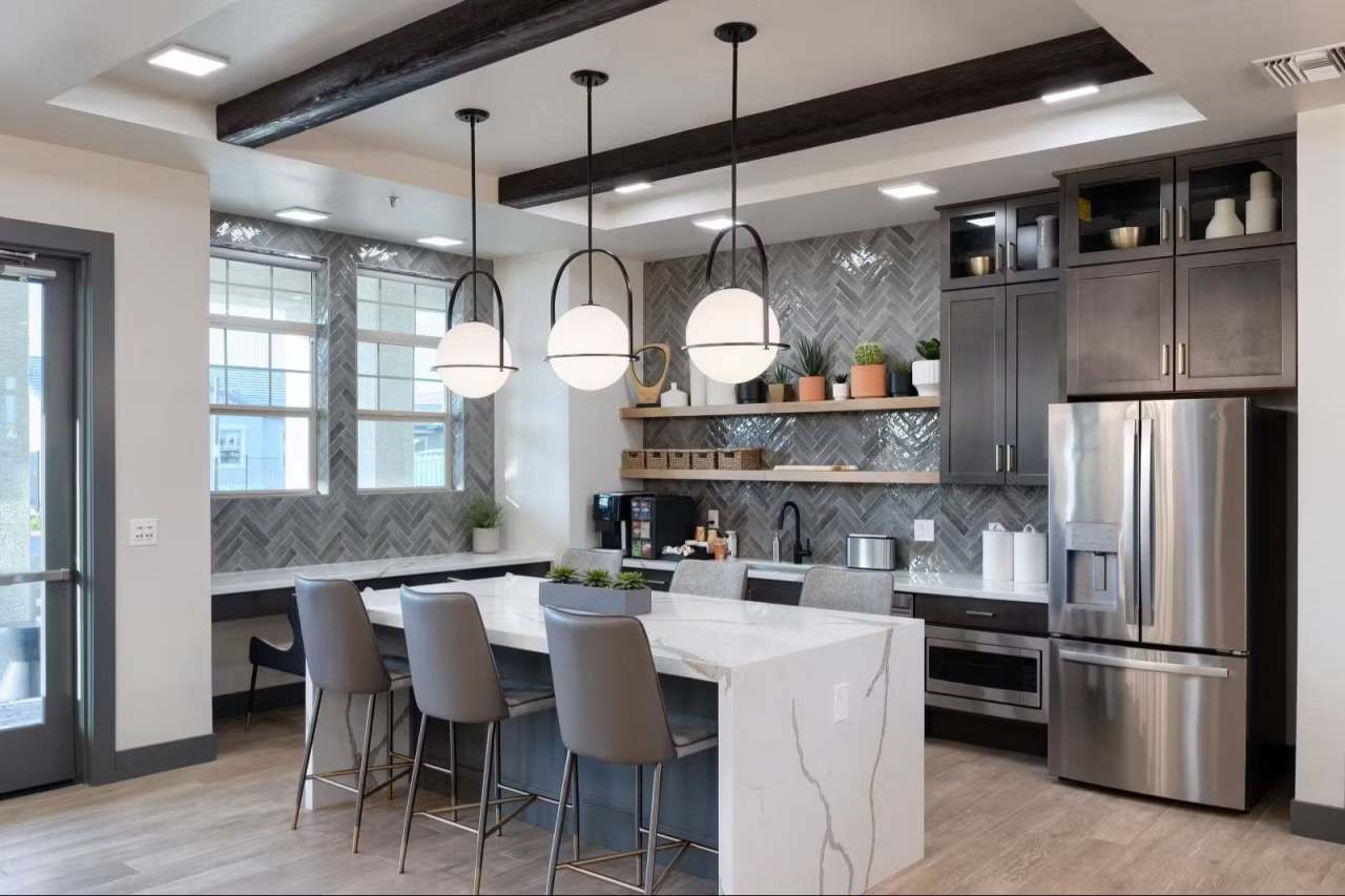 Estia at Zanjero Trails