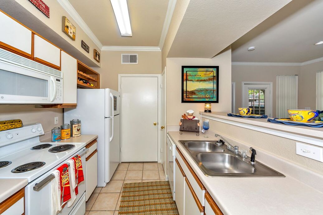 Saddle Brook Apartments