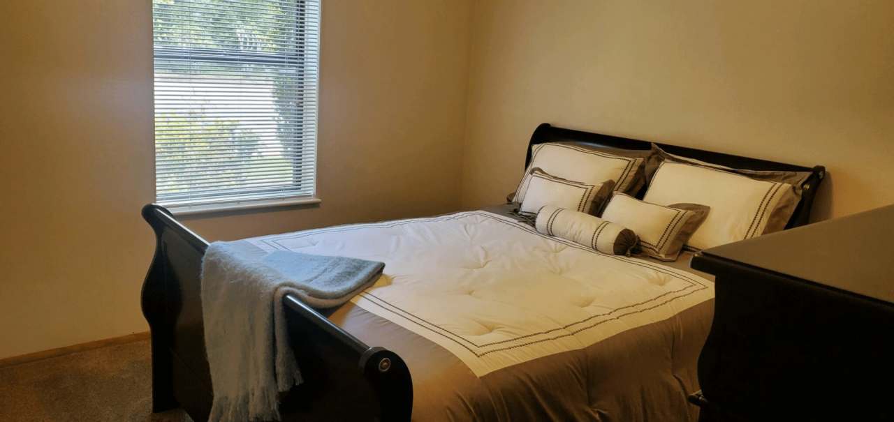 Oak Grove Apartments