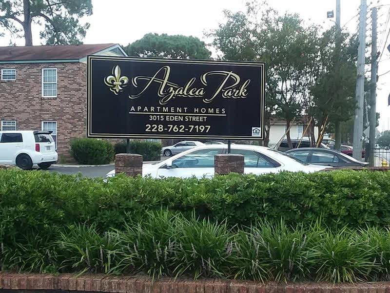 Azalea Park