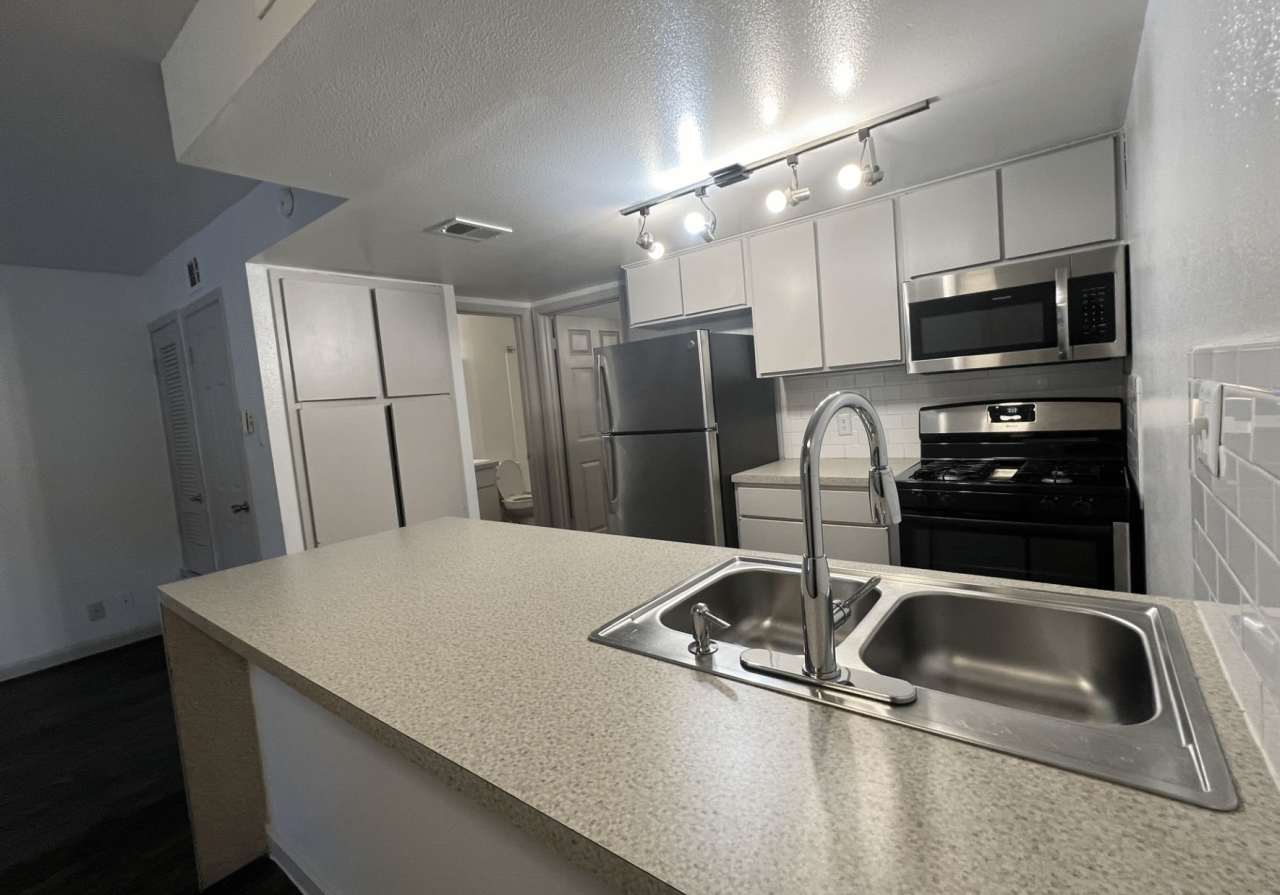 iConic at Shoal Creek