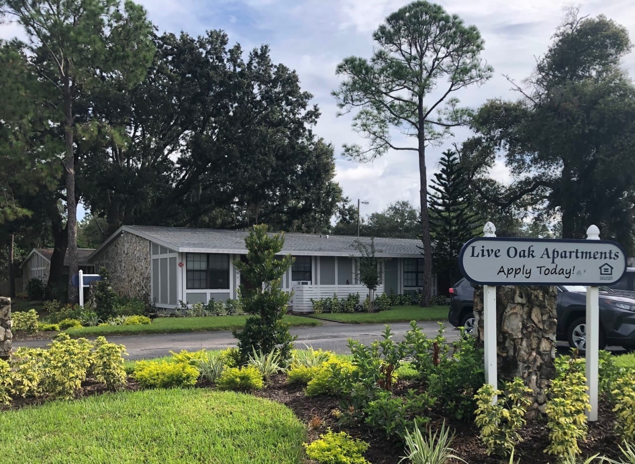 Live Oak Apartments