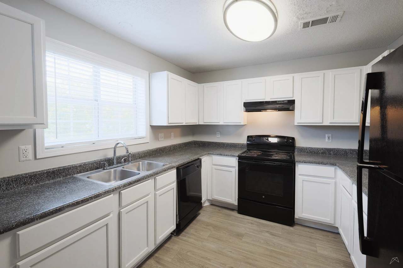 Creekside Apartments