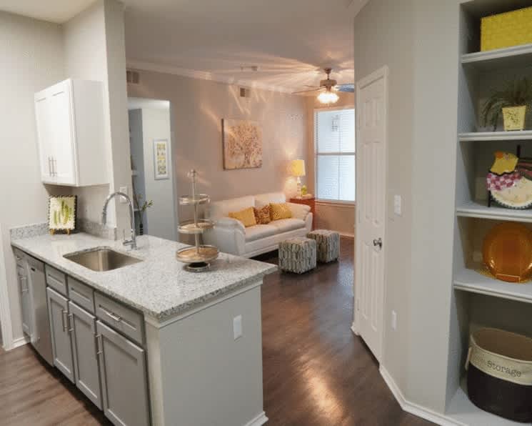 Tuscany at Lakepointe