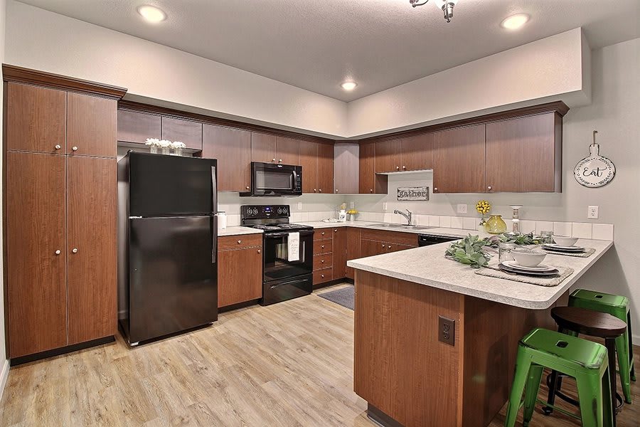 The Reserve at West T-Bone 5601