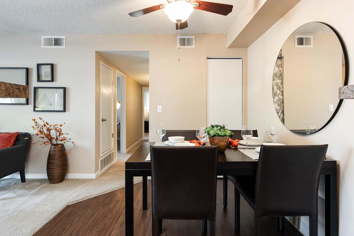 Oak Ridge Apartments