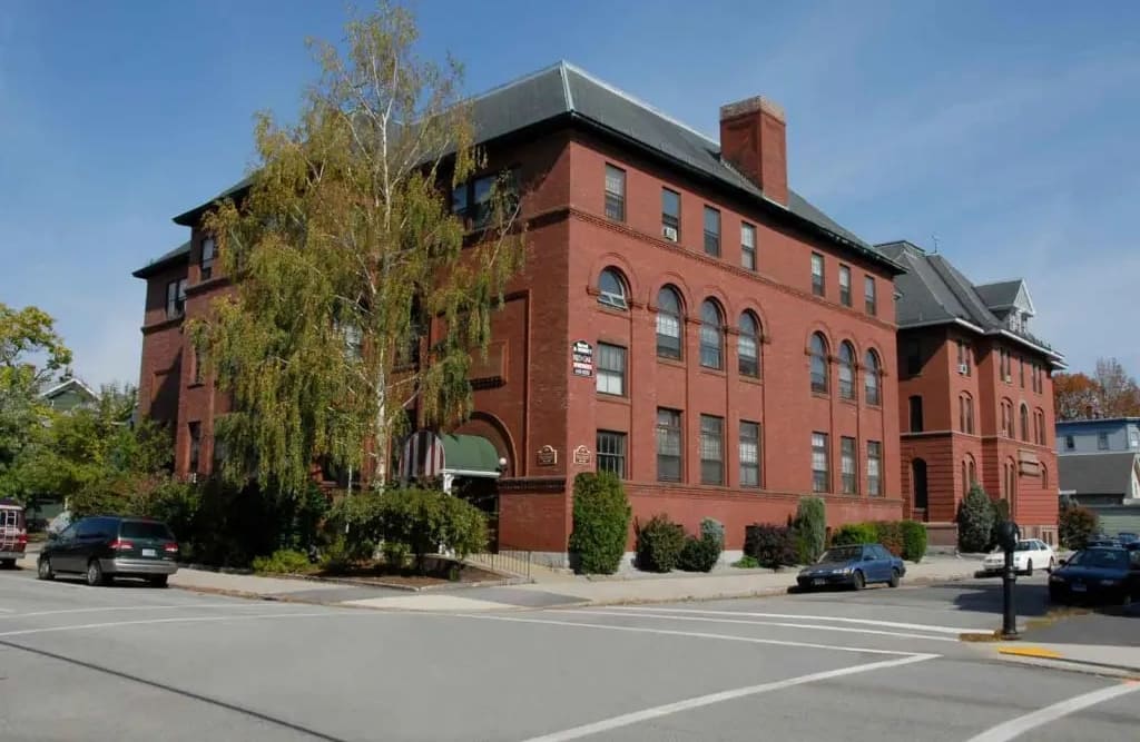 St. George Apartments