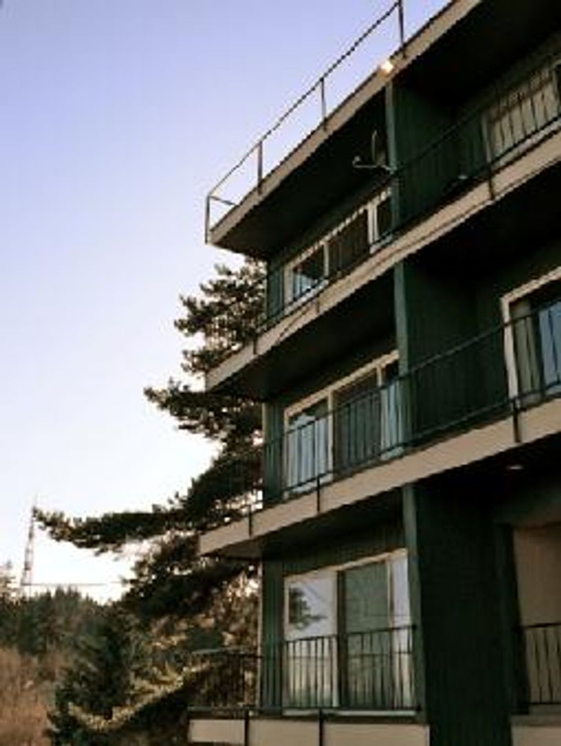 Hilltop House