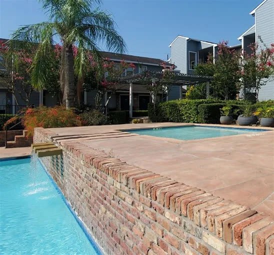 Ashford Court Apartments