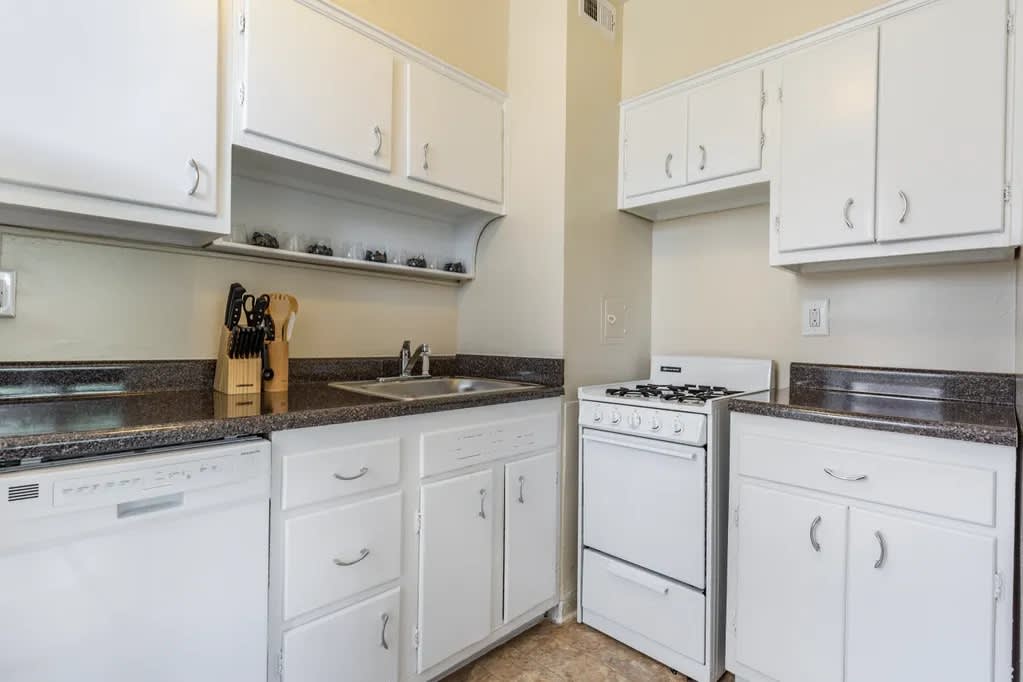 The Broadview Apartment