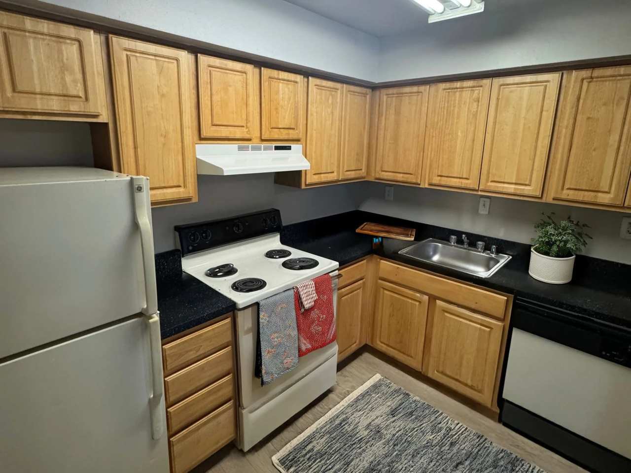 Towne Crest Apartments