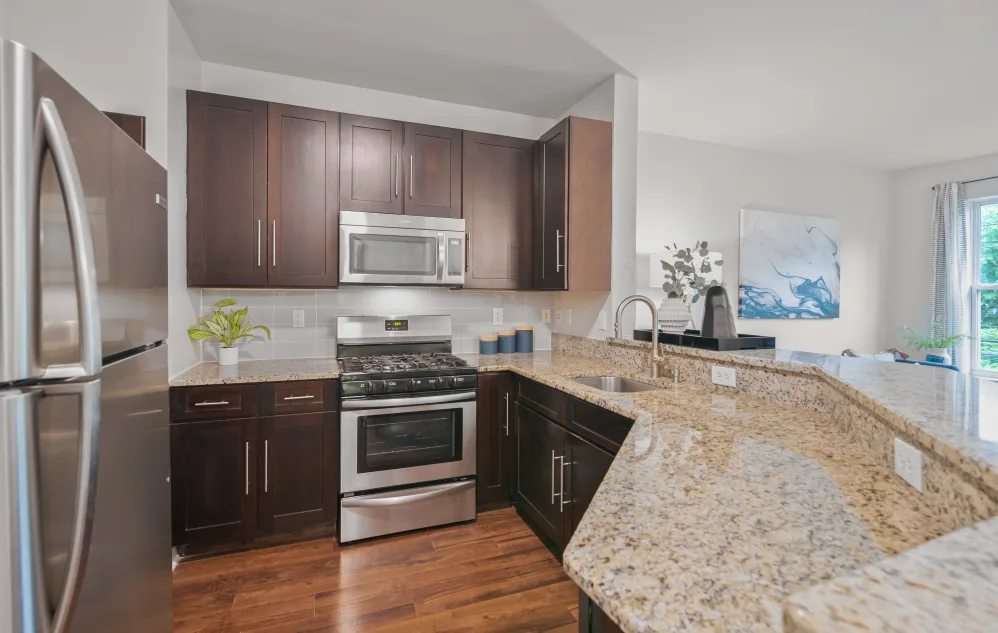 Sofi Gaslight Commons