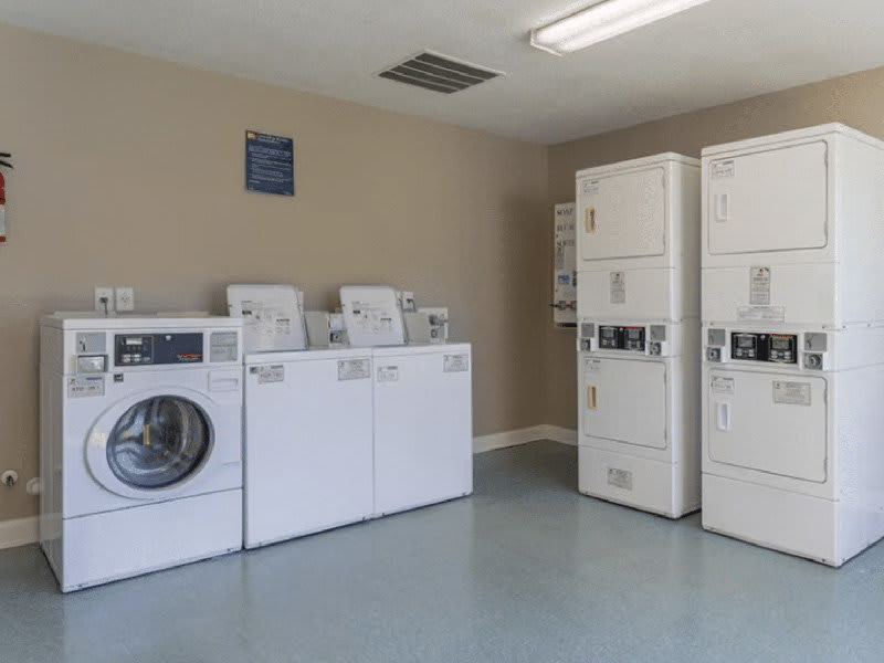 The Landings at Steele Creek Apartments