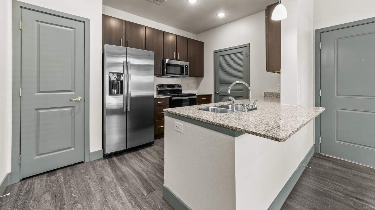 Cross Timbers Apartments