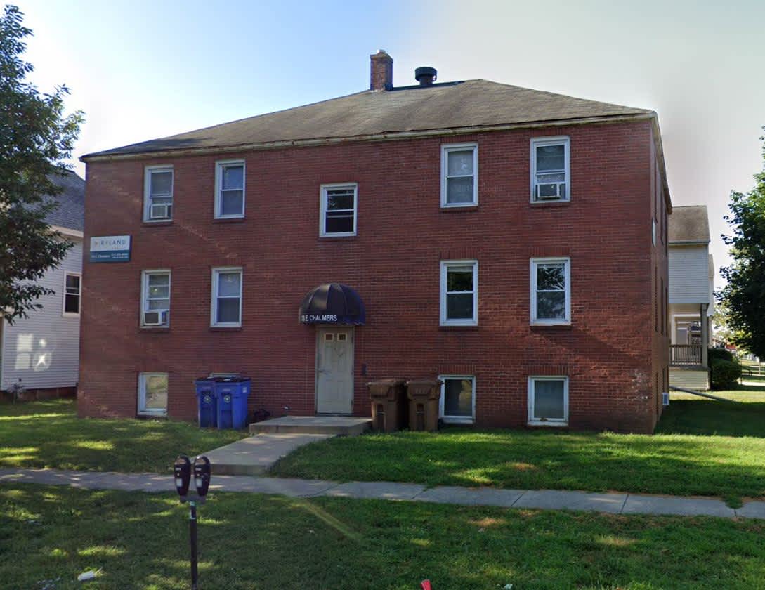 33 E Chalmers Street