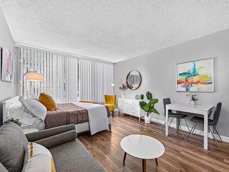 The Incline Apartments and Studios