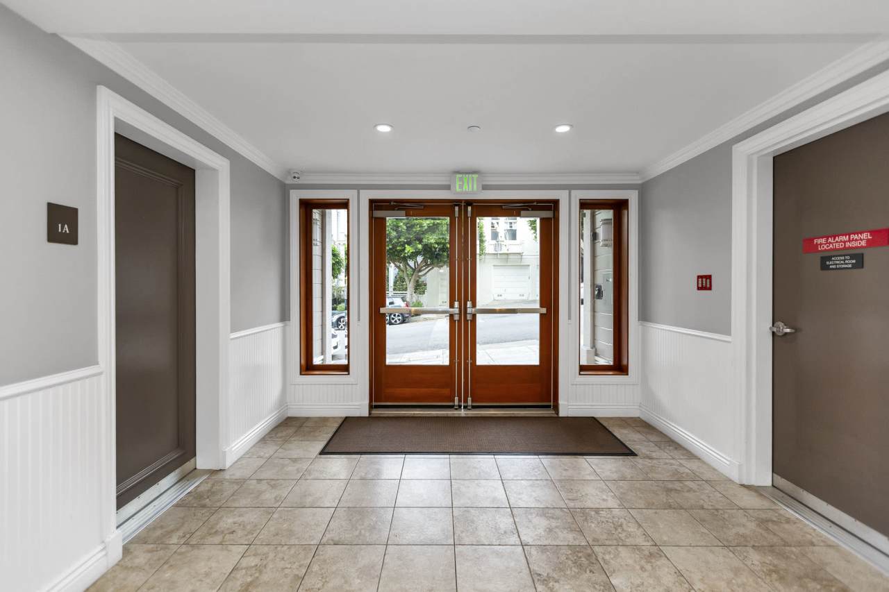 1015 Pierce Apartments