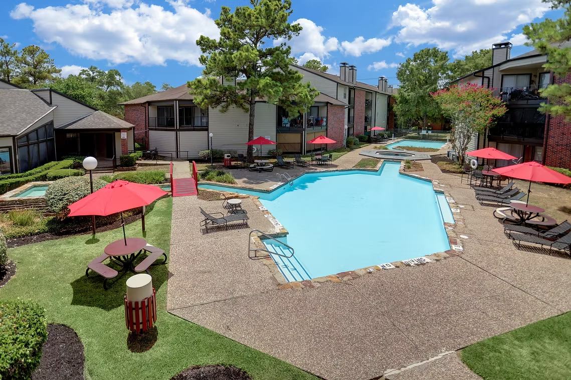 The Worthington at the Beltway