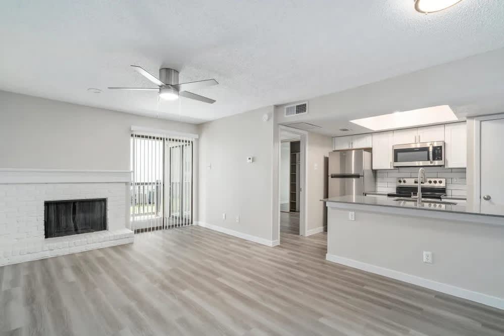 Tides at North Dallas