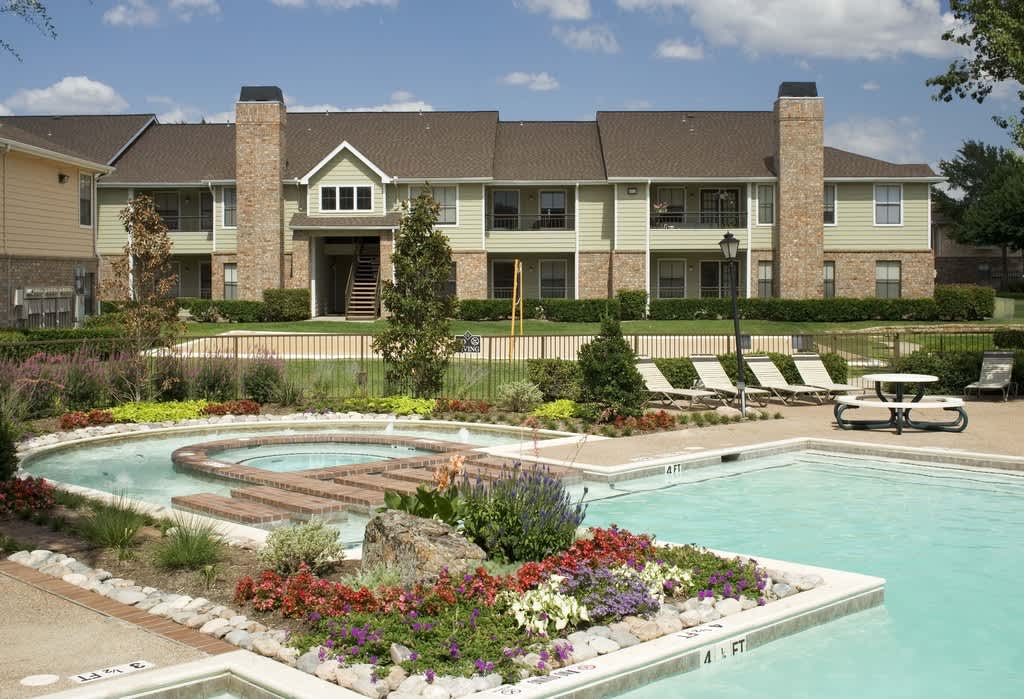 Cottages at Tulane