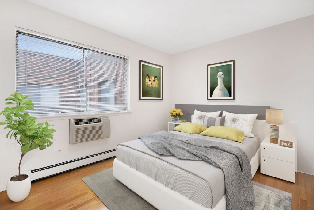 450 West Melrose