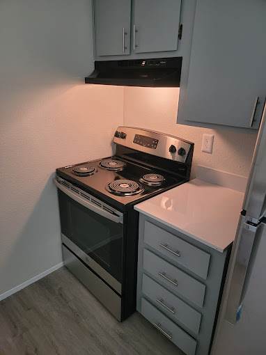 Wintercove Apartments