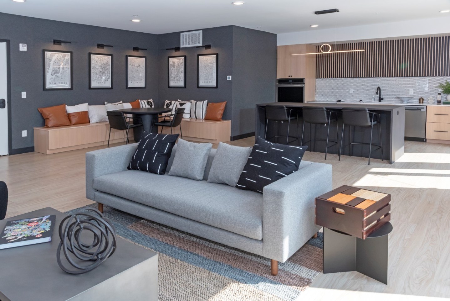 City Line Apartments Image 14