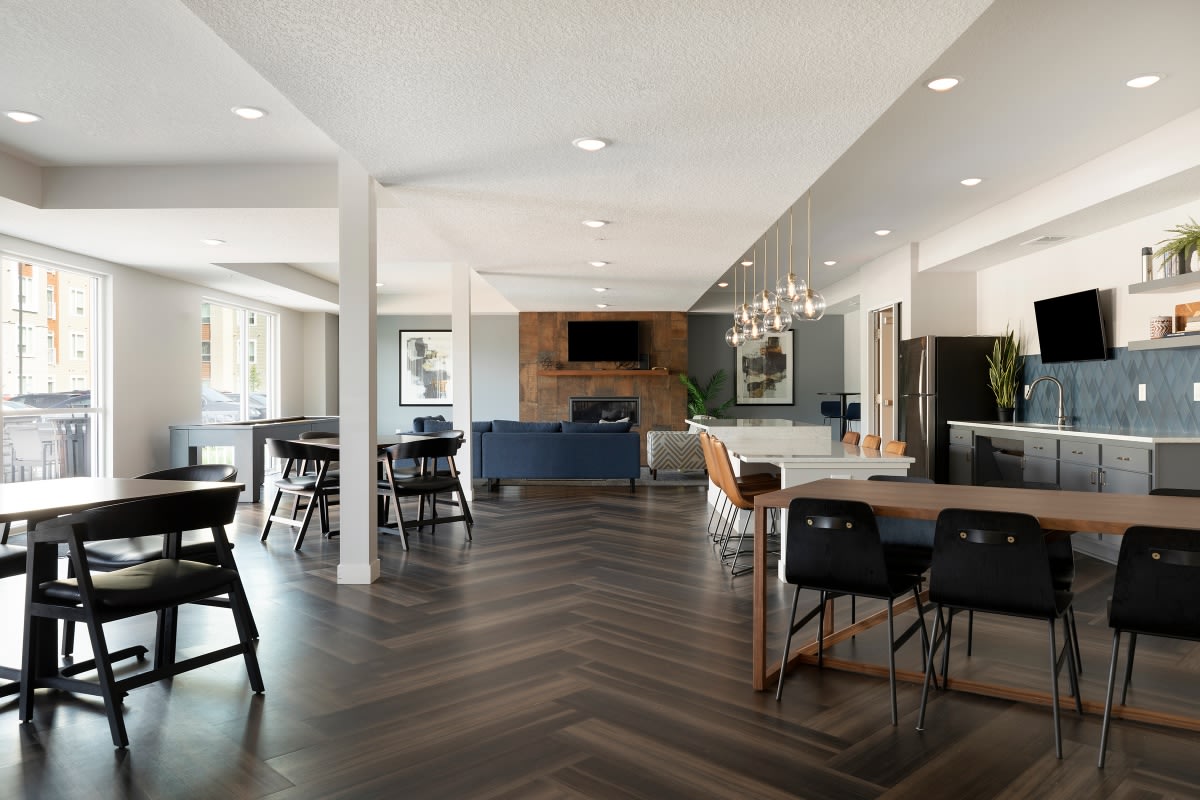 Spring House Image 20