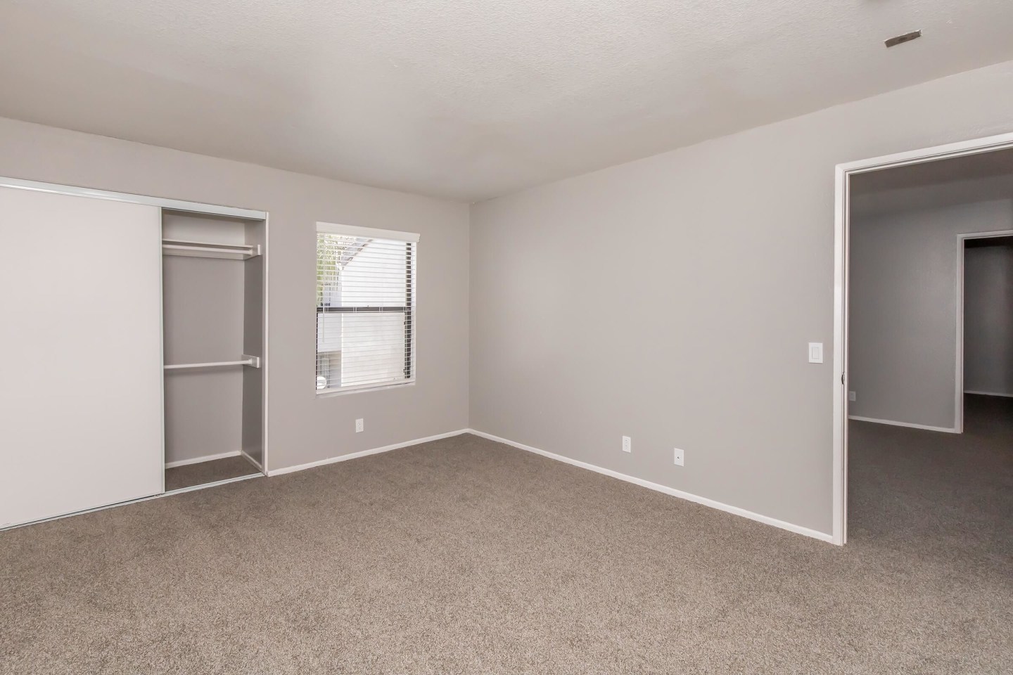 Palm Court Apartment Homes Image 49