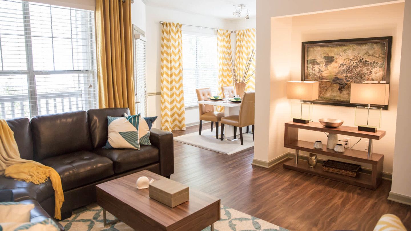Lex Alpharetta Apartments Image 6