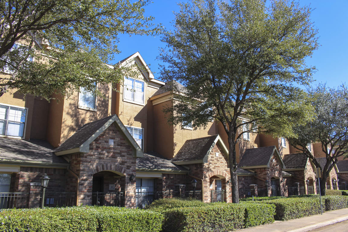 The Brownstones Townhome Apartments Image 45
