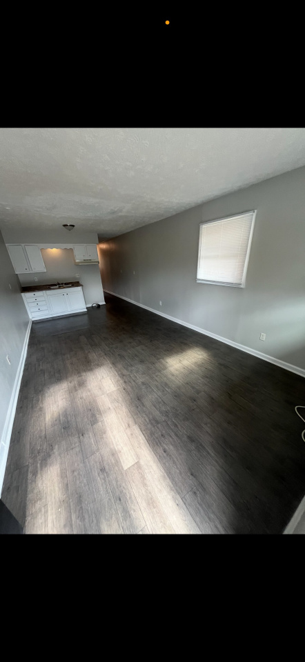 Blue Country Apartments Image 2
