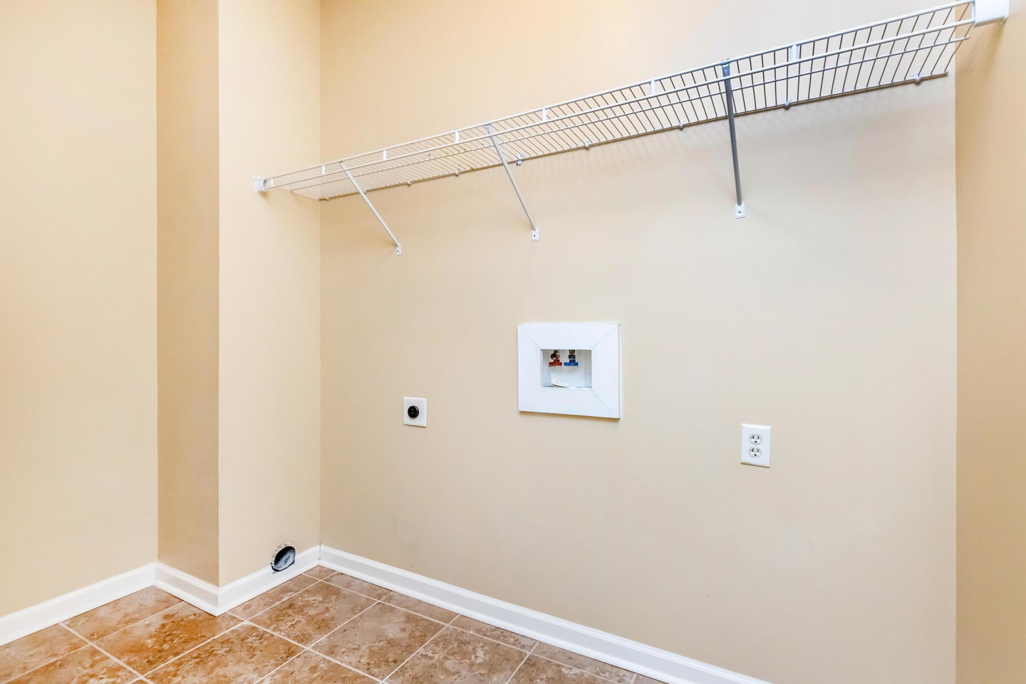 Stonewater Place Image 5