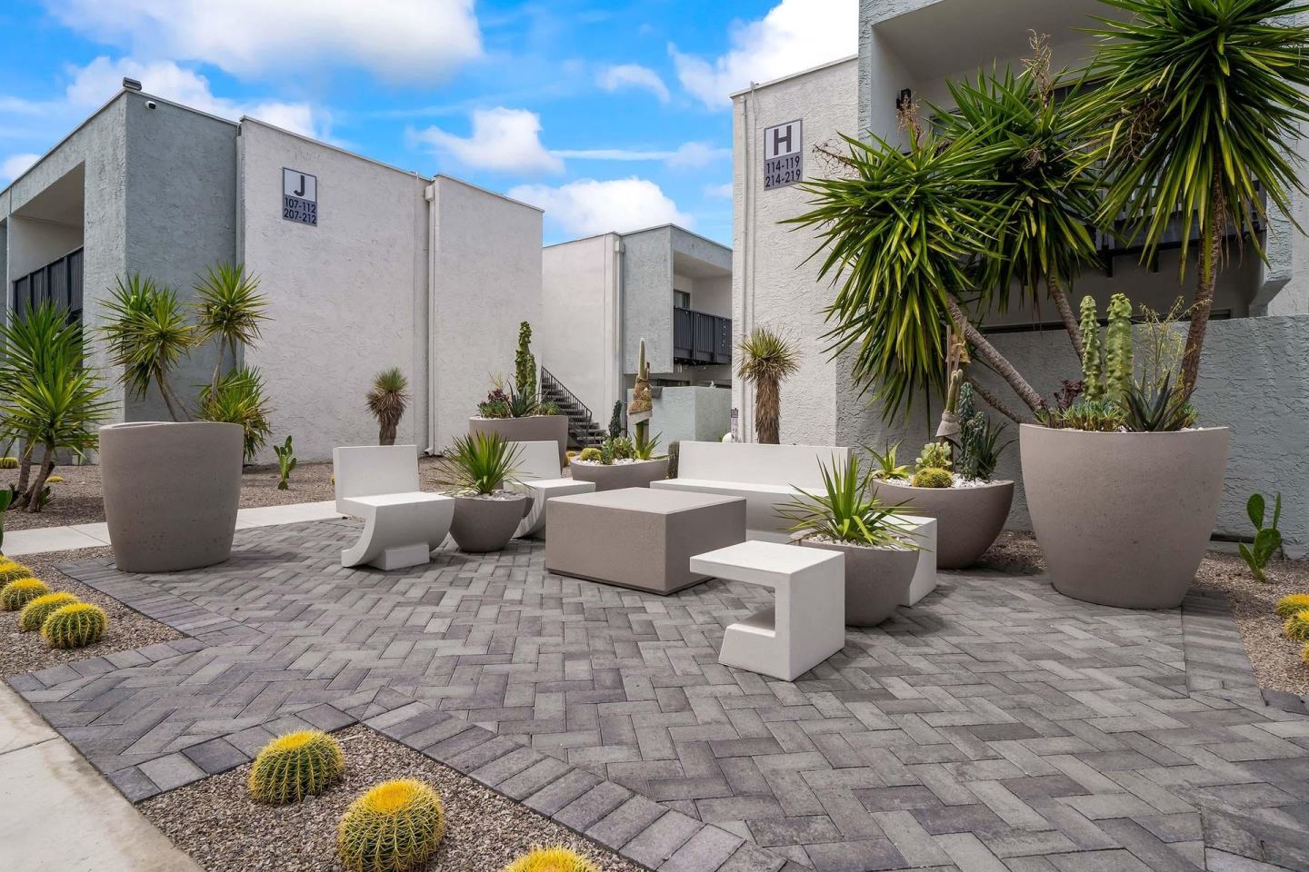 Echo Luxury Apartments Image 148