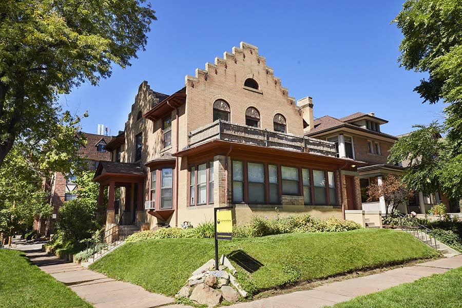1137 E 10th Avenue Image 1