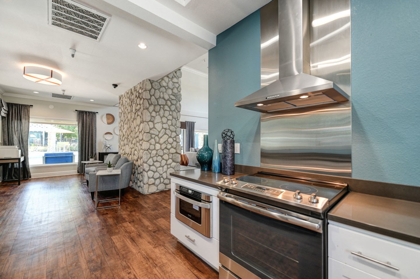 Salishan Apartment Homes Image 17