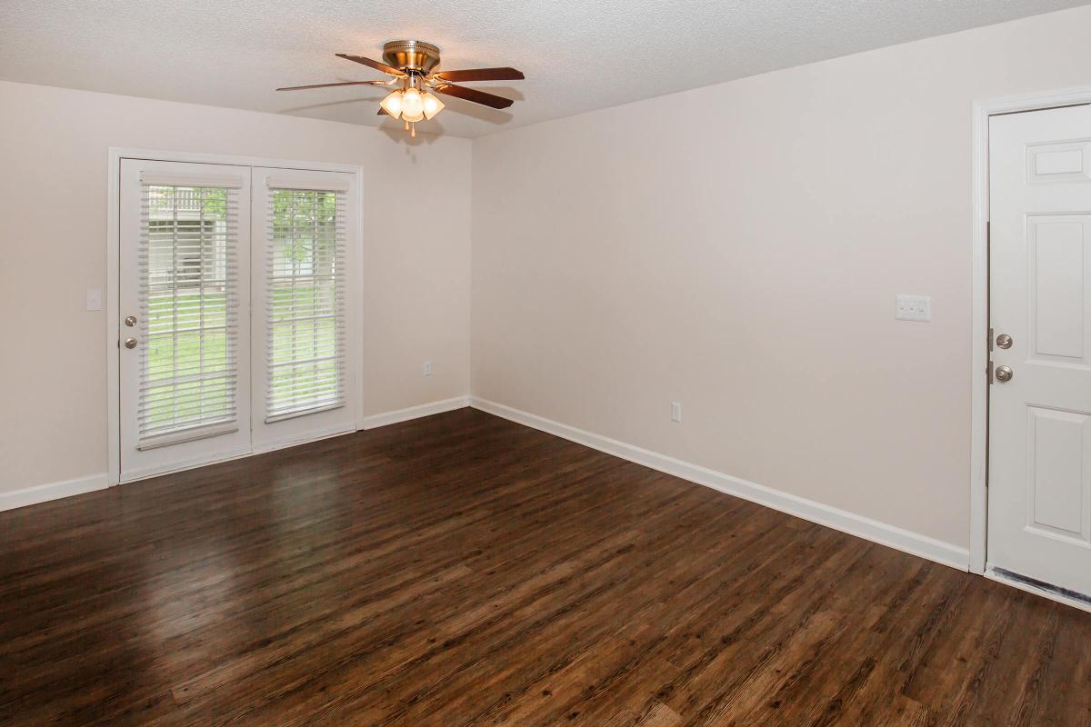 Ashwood Cove Image 1
