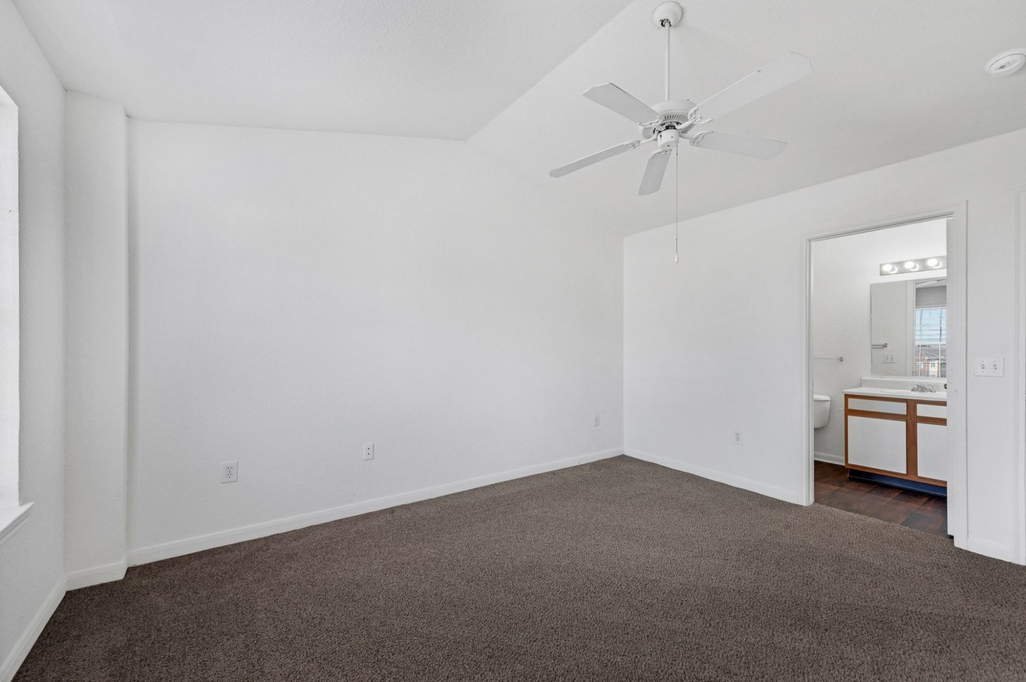 Crossroads of Lees Summit - Affordable Housing Image 8