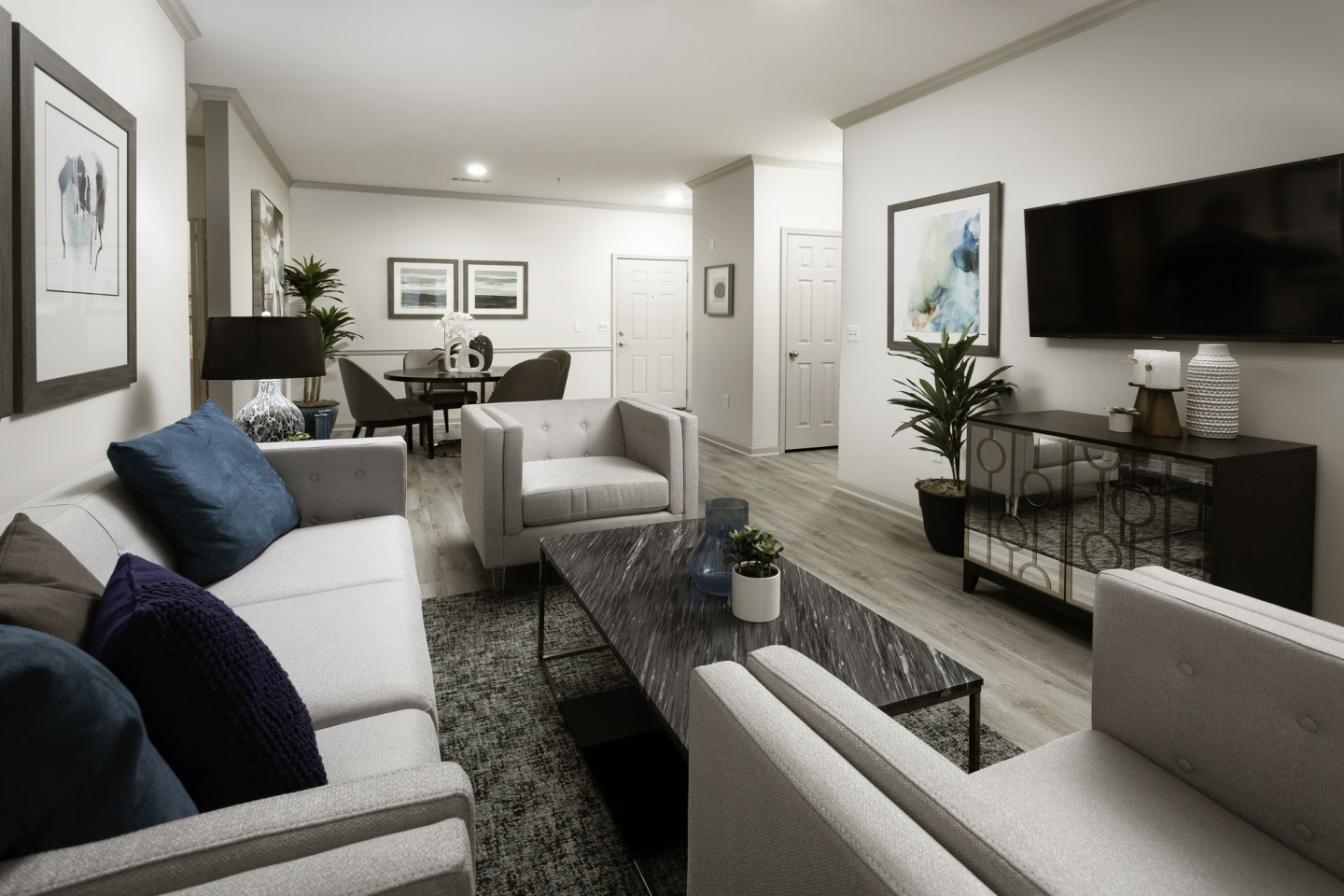 Evergreen Terrace Image 14
