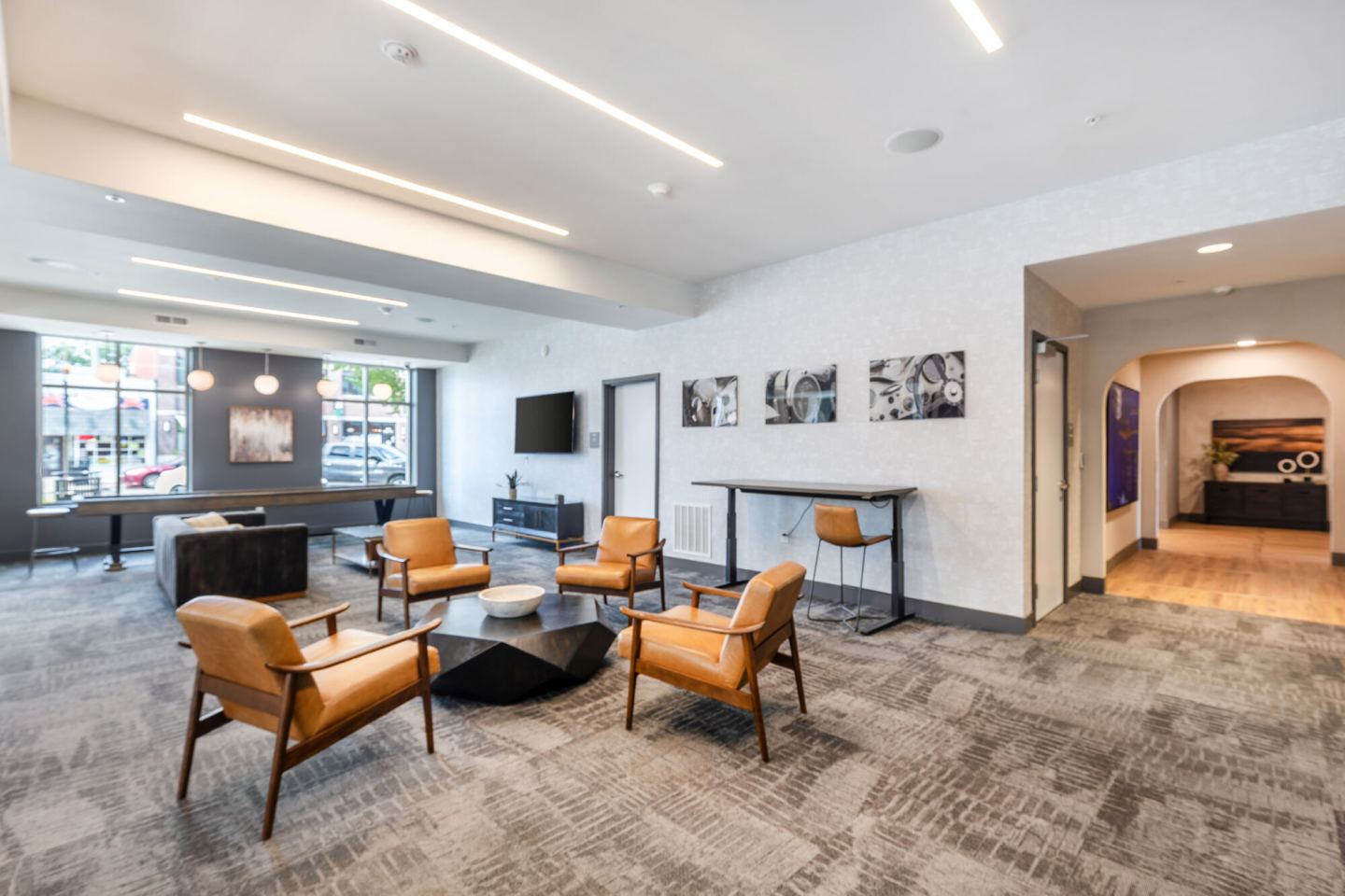 Wilshaw Apartments Image 25