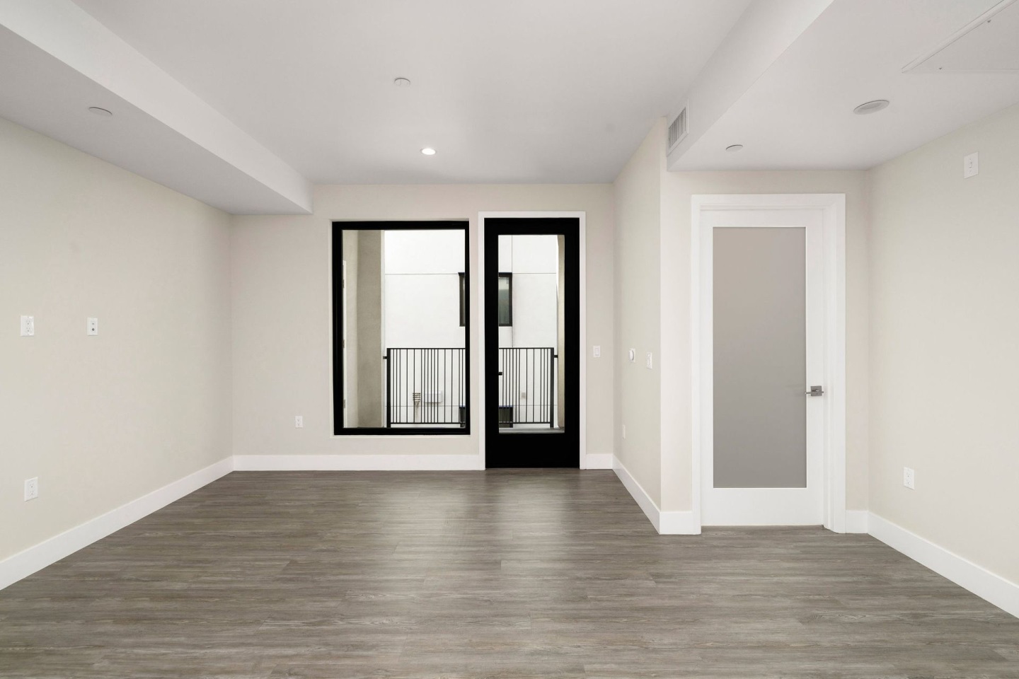 5550 Bonner LLC Image 5