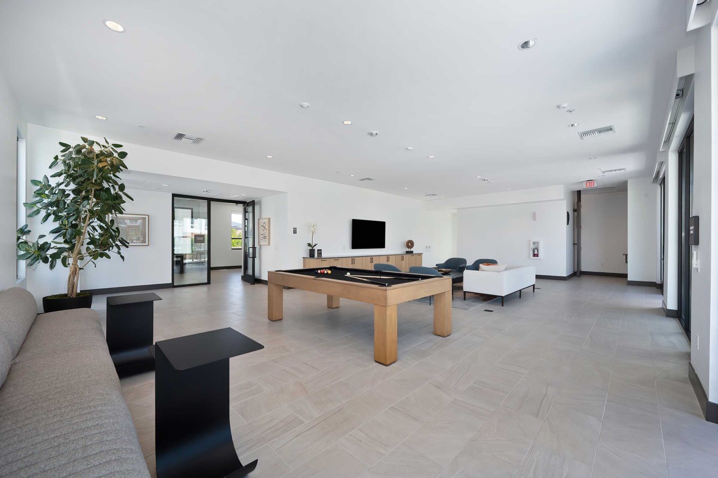 Halcyon Apartments Image 124