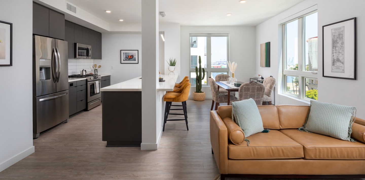 550 Harborfront Image 10